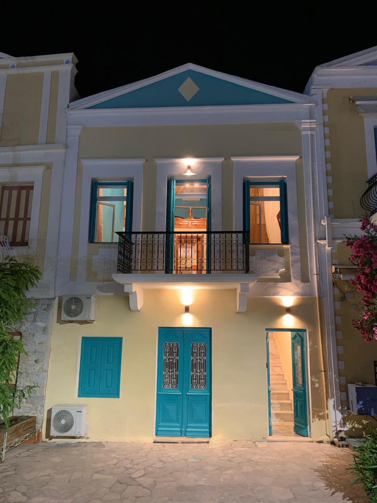 Symi Central Point Exteriör bild